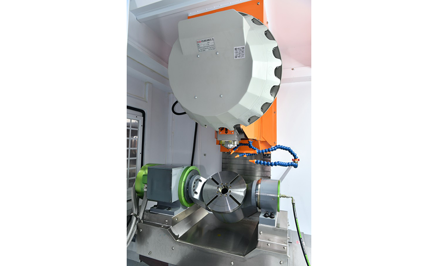 五轴机钻攻RT-C300